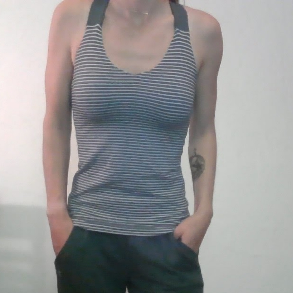 Athletic top
